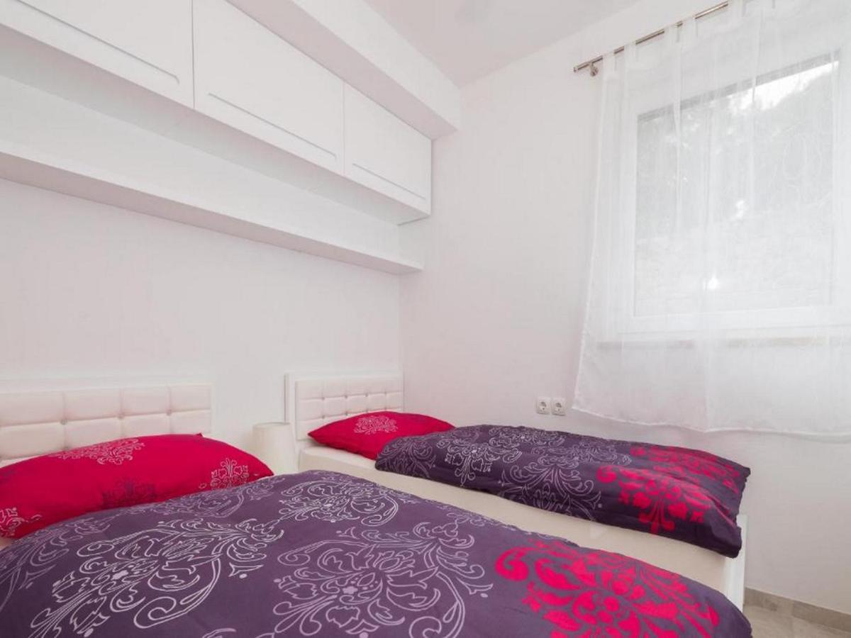La Perla Apartments Sutivan ภายนอก รูปภาพ